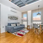 Windrose Design Apartments