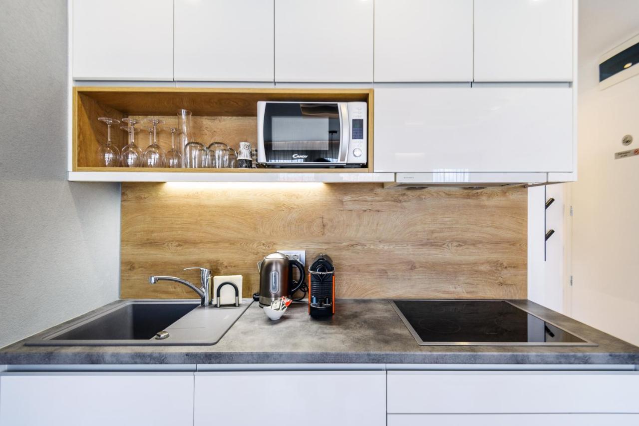 Apartment Windrose Design