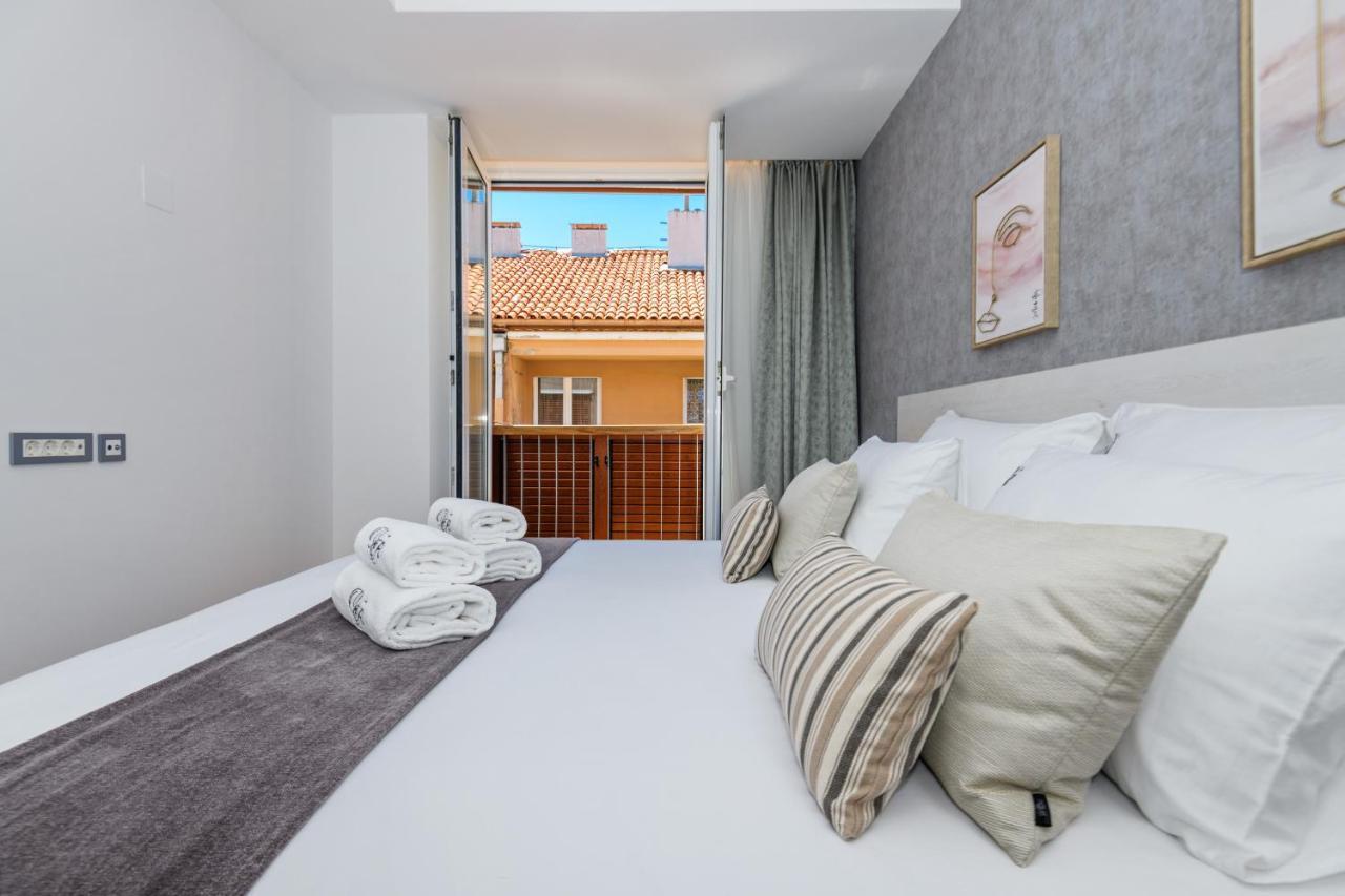 Apartment Windrose Design