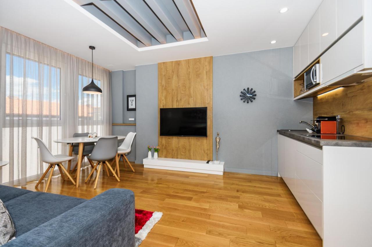 Apartment Windrose Design