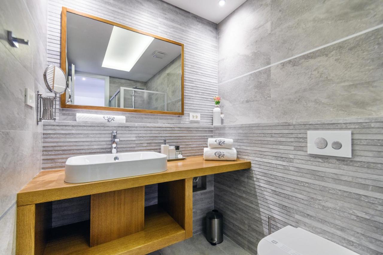 Windrose Design Apartment