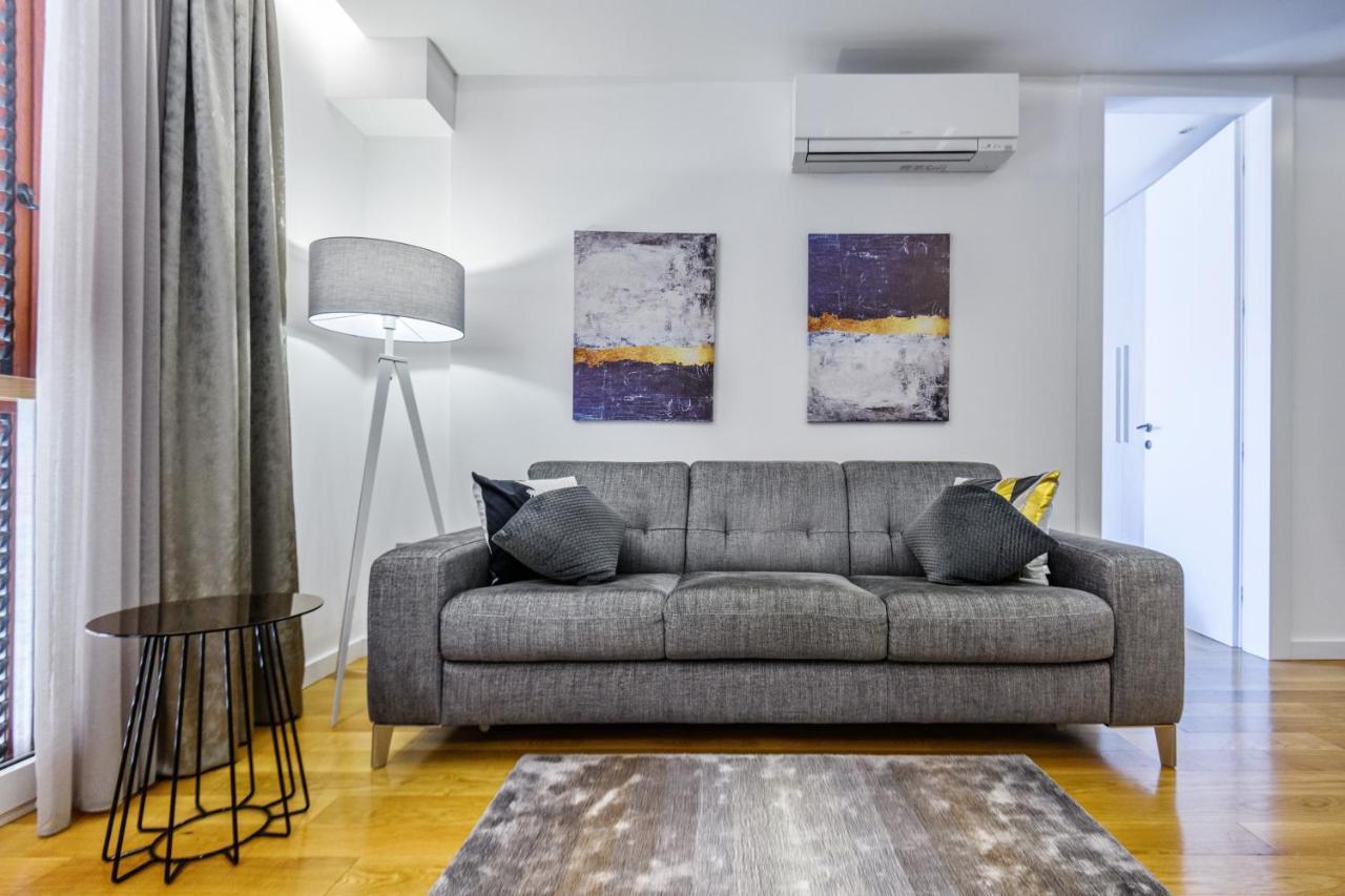 Apartment Windrose Design *