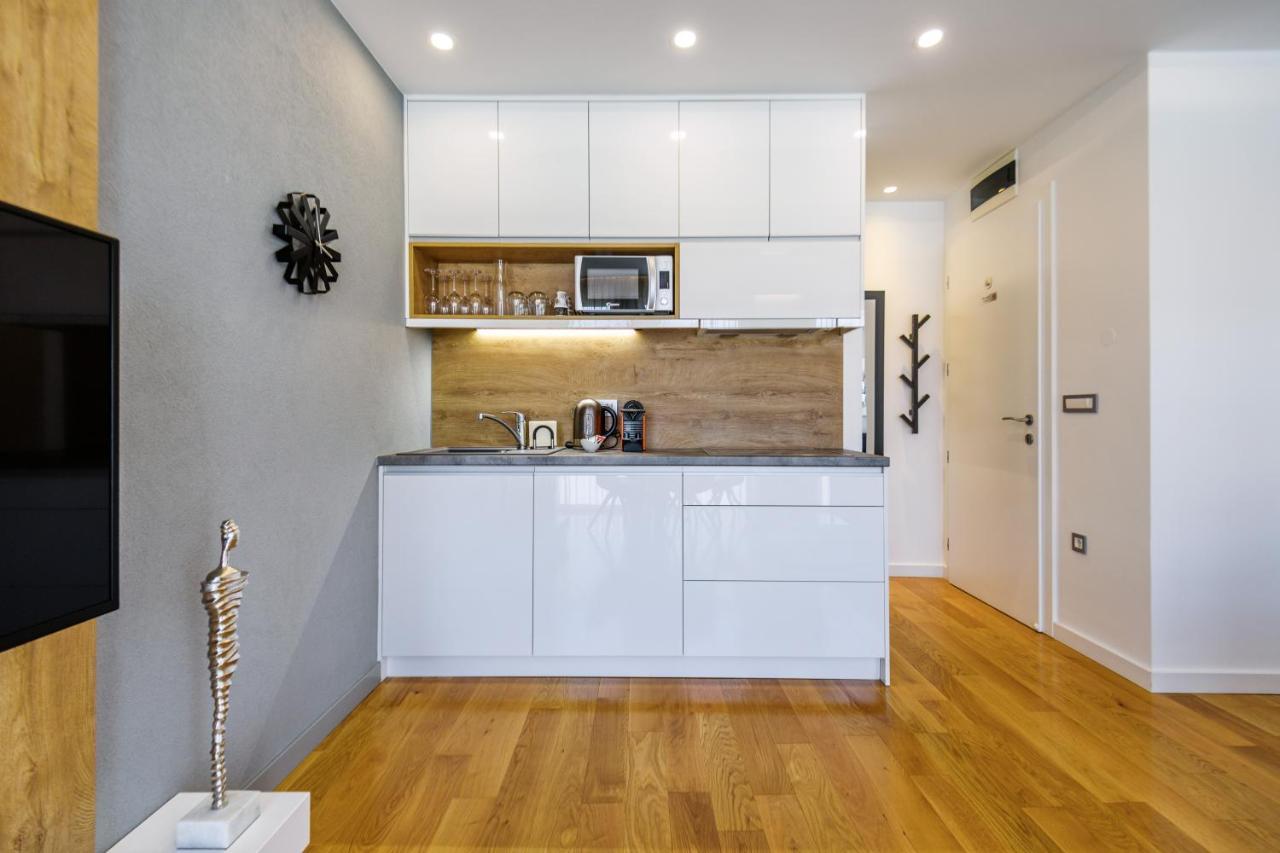 Apartment Windrose Design
